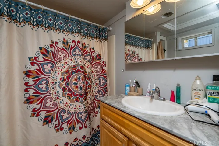528 Oak Street, Paso Robles, California 93446