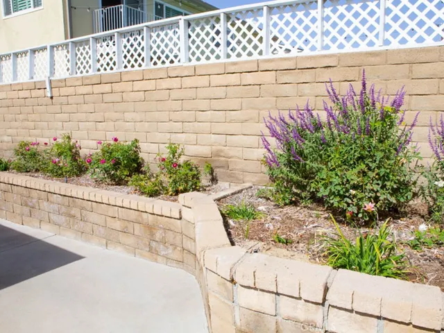 28968 Flowerpark Drive, Canyon Country, California 91387