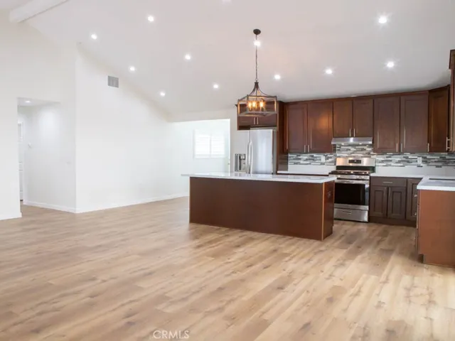 28968 Flowerpark Drive, Canyon Country, California 91387