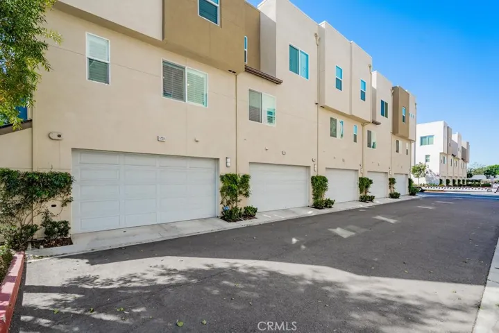 5728 Acacia Lane, Lakewood, California 90712