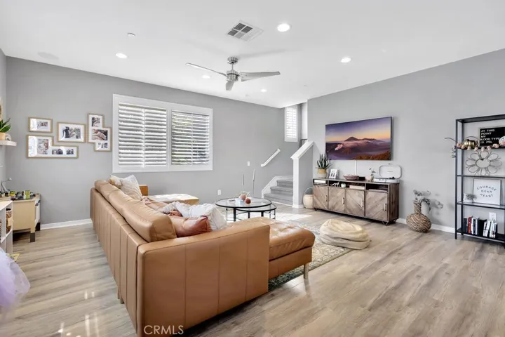 5728 Acacia Lane, Lakewood, California 90712
