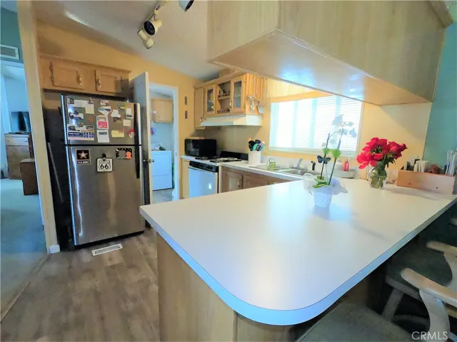 201 W Collins Avenue 101, Orange, California 92867