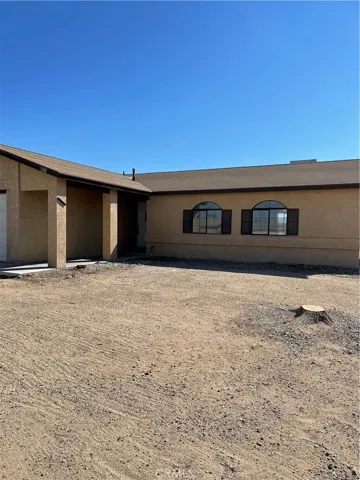 1100 Teton Drive, Barstow, California 92311