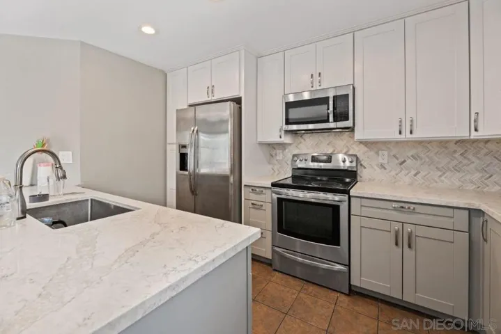 5806 Mission Center A, San Diego, California 92123