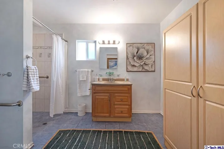 942 N Niagara Street, Burbank, California 91505