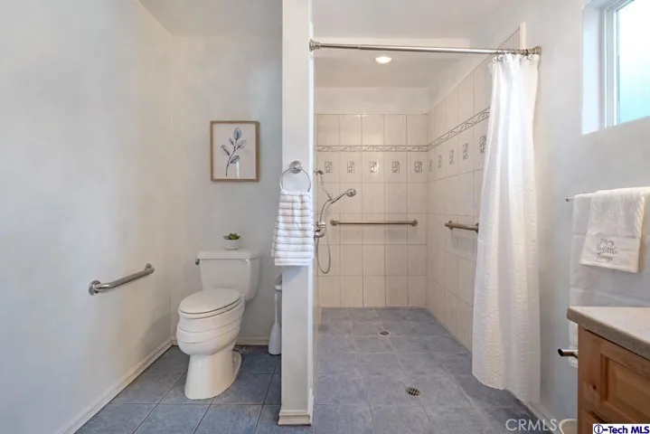 942 N Niagara Street, Burbank, California 91505