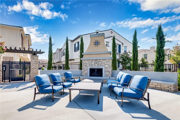 7079 Montecito Lane, Eastvale, California 92880