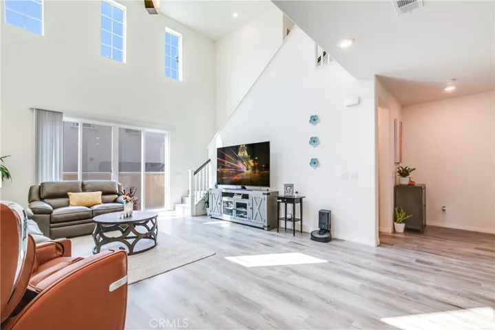 7079 Montecito Lane, Eastvale, California 92880
