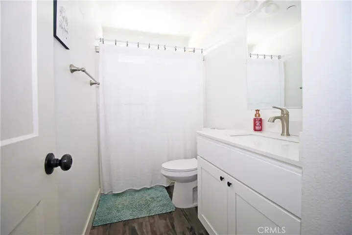20707 Teton Road, Apple Valley, California 92308