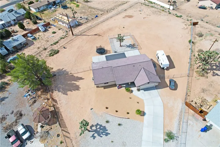 20707 Teton Road, Apple Valley, California 92308