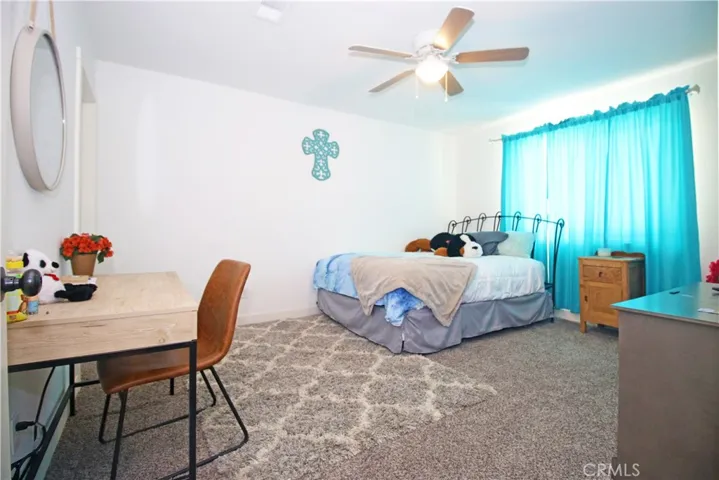 20707 Teton Road, Apple Valley, California 92308