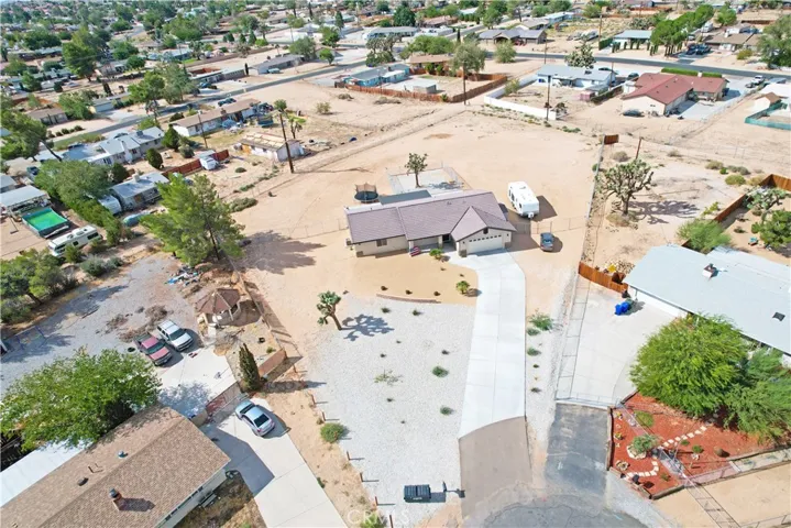 20707 Teton Road, Apple Valley, California 92308