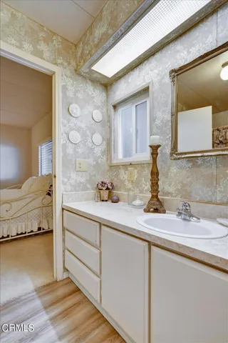 1202 Loma Drive Unit 27-28
