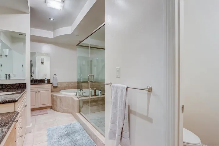 1000 Genter St 304, La Jolla, California 92037