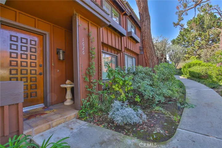 1626 Stonewood Court, San Pedro, California 90732