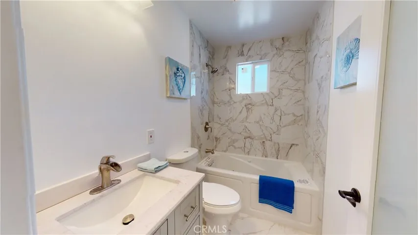 5122 Gaviota Avenue, Long Beach, California 90807