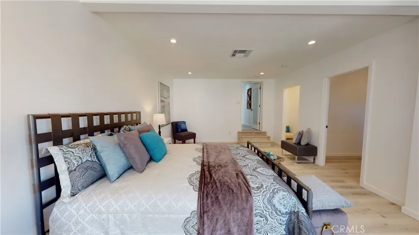 5122 Gaviota Avenue, Long Beach, California 90807