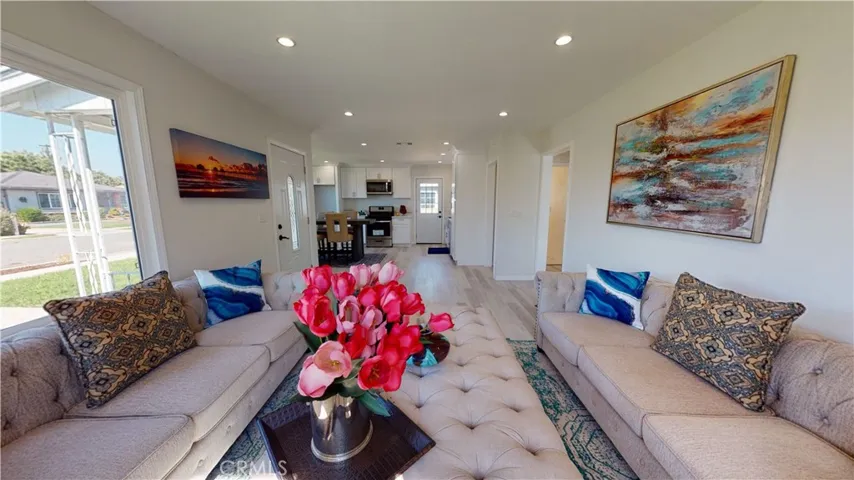5122 Gaviota Avenue, Long Beach, California 90807