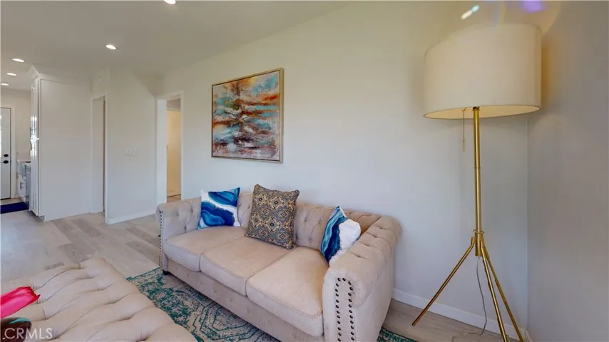 5122 Gaviota Avenue, Long Beach, California 90807