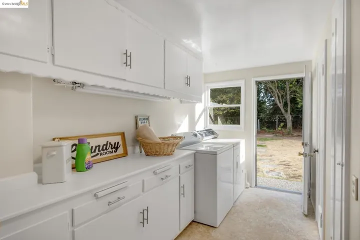 1205 Glen Dr., San Leandro, California 94577