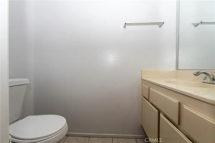 upper loft half bathroom