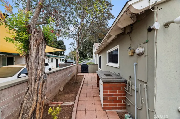 6425 Estes Court, Riverside, California 92506