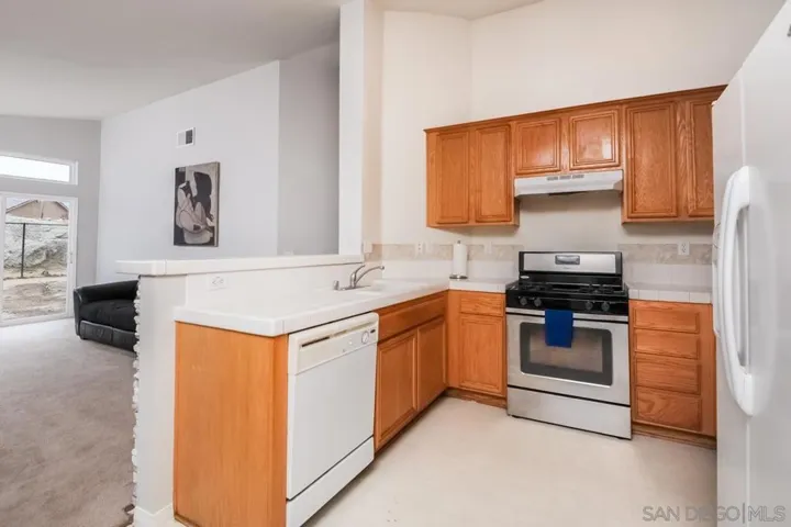 32021 Sand Aster Circle, Campo, California 91906
