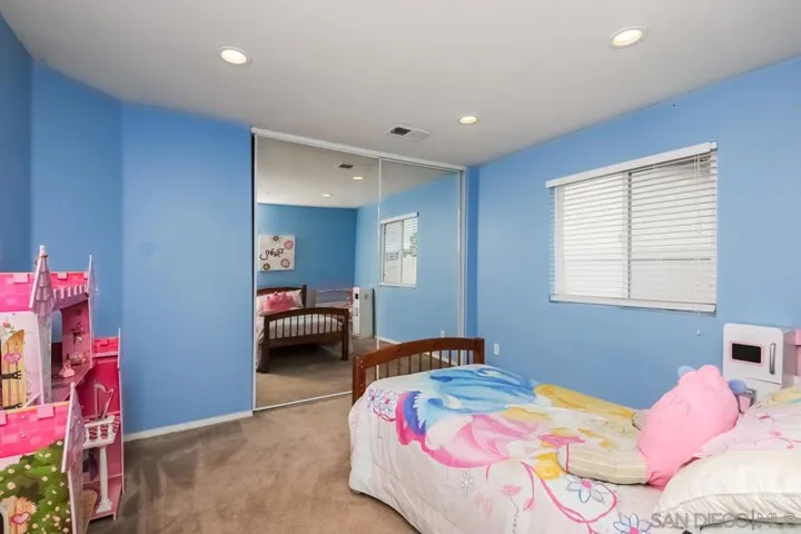 32021 Sand Aster Circle, Campo, California 91906