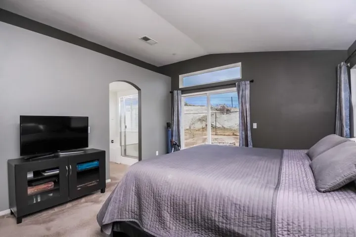 32021 Sand Aster Circle, Campo, California 91906