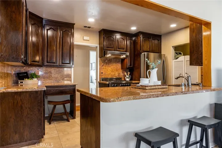 6715 E Los Arcos Street, Long Beach, California 90815