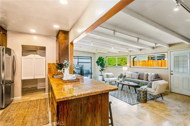 6715 E Los Arcos Street, Long Beach, California 90815