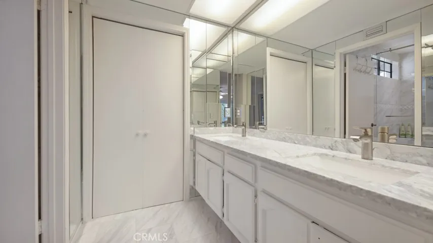 12243 Shady Hollow Lane, Porter Ranch, California 91326