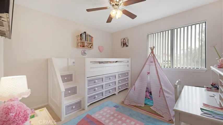 12243 Shady Hollow Lane, Porter Ranch, California 91326