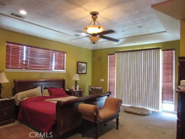 10262 Valle Vista Road, Phelan, California 92371