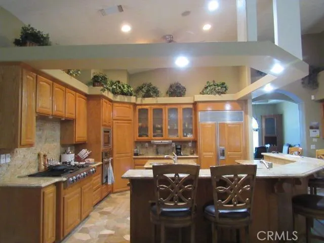 10262 Valle Vista Road, Phelan, California 92371