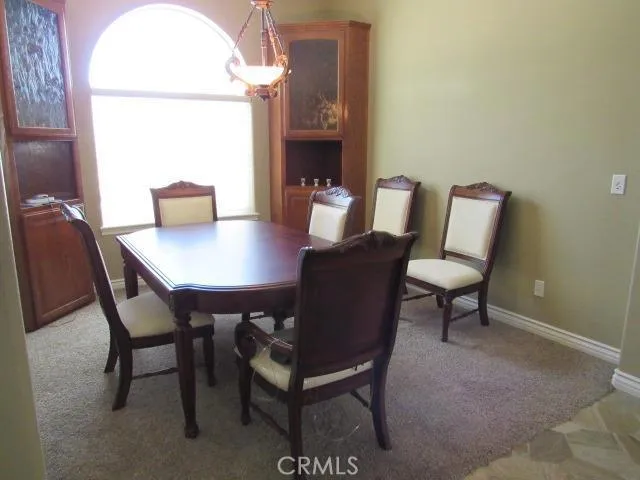 10262 Valle Vista Road, Phelan, California 92371