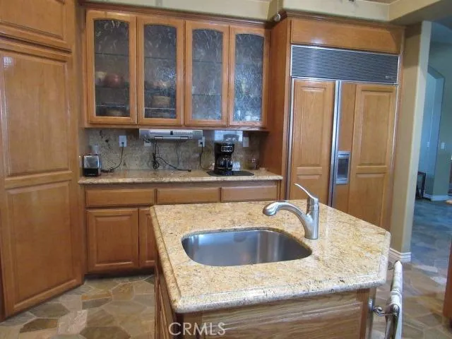 10262 Valle Vista Road, Phelan, California 92371