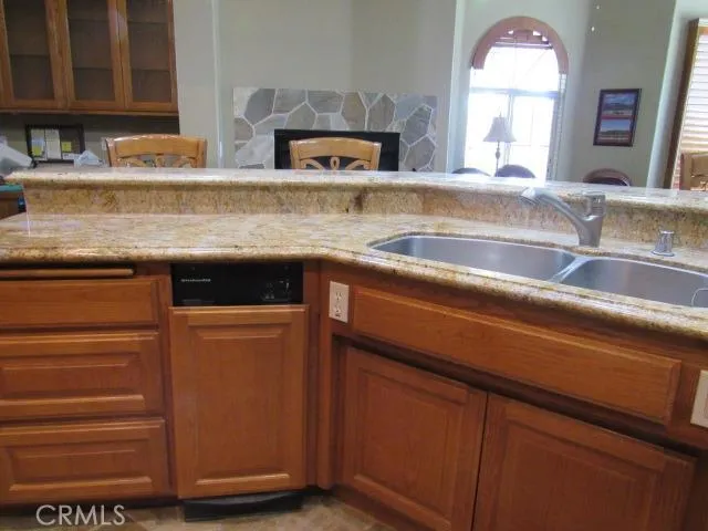 10262 Valle Vista Road, Phelan, California 92371