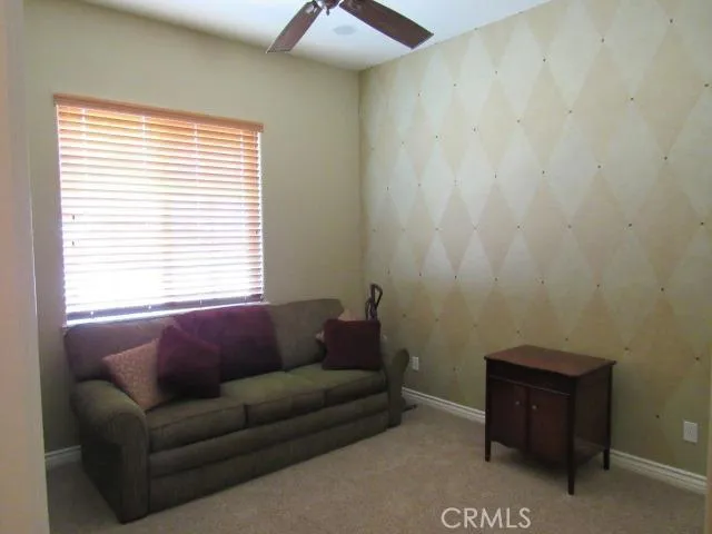 10262 Valle Vista Road, Phelan, California 92371