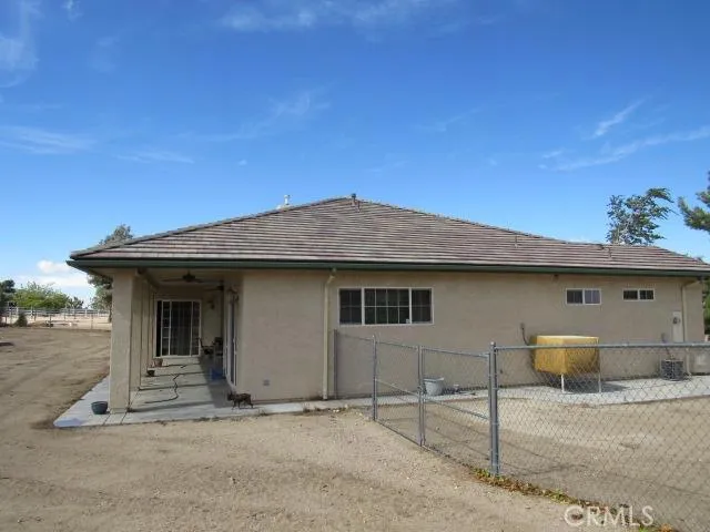 10262 Valle Vista Road, Phelan, California 92371