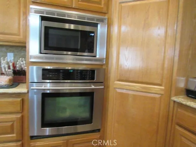 10262 Valle Vista Road, Phelan, California 92371