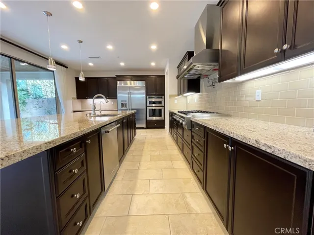 67 Fenway, Irvine, California 92620