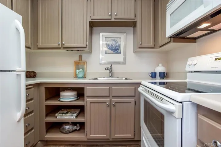 1682 Circa Del Lago A309, San Marcos, California 92078