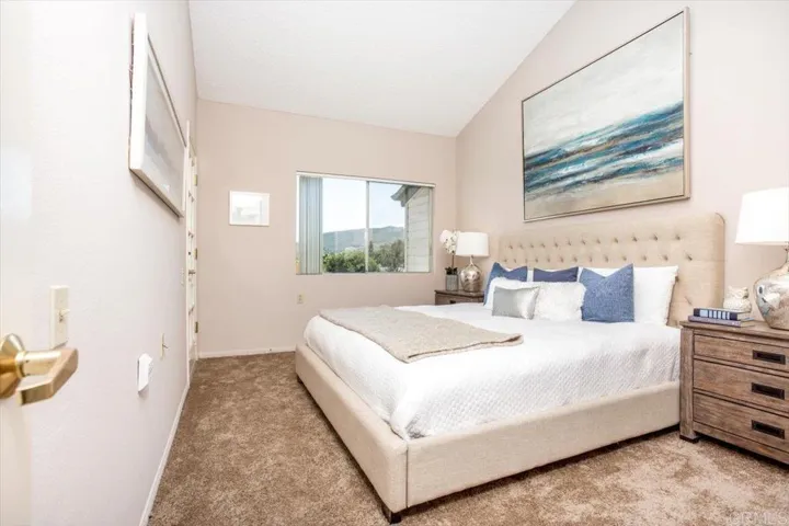 1682 Circa Del Lago A309, San Marcos, California 92078
