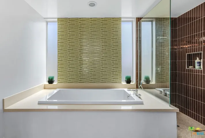 3006 N Avenida Caballeros, Palm Springs, California 92262