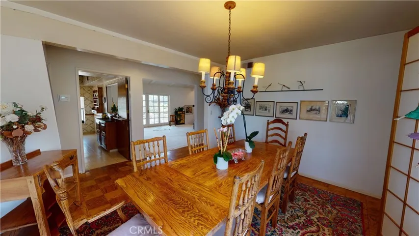 16800 Mooncrest Drive, Encino, California 91436