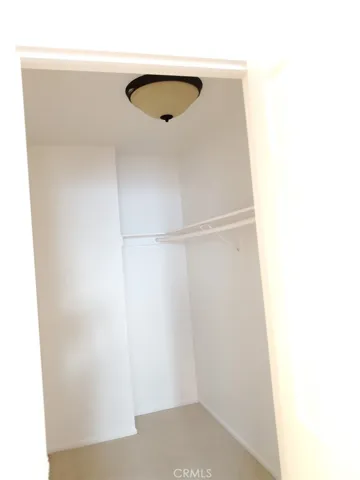 Large Master Walk in Closet
