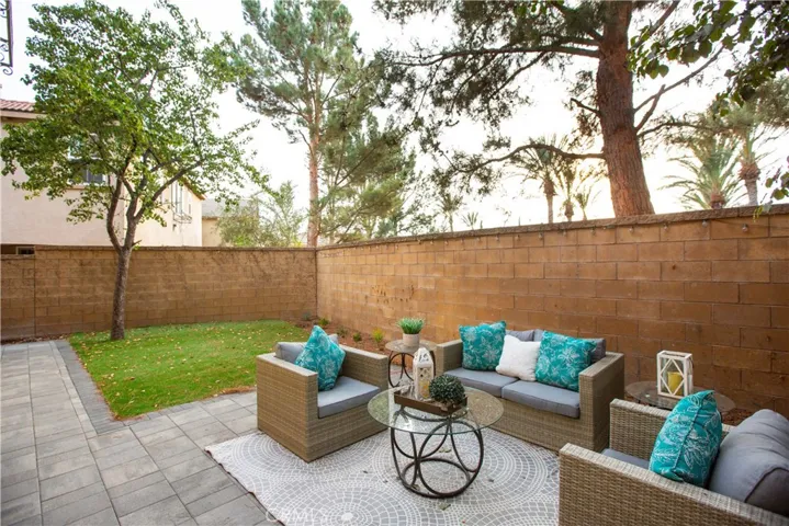 5618 Galasso Avenue, Fontana, California 92336