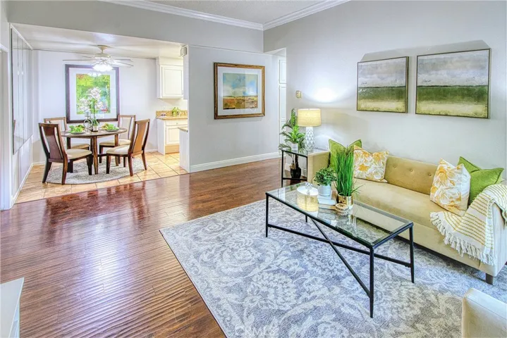 2031 Via Mariposa East H, Laguna Woods, California 92637