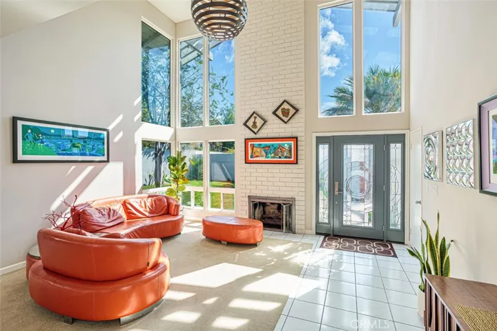 Fabulous living room!
